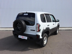 Внедорожник ВАЗ (LADA) Niva 2024 года, 1050000 рублей, Курск