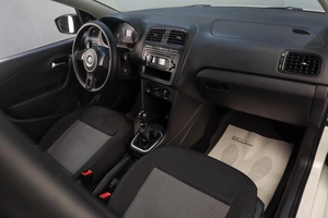 Седан Volkswagen Polo 2012 года, 639000 рублей, Челябинск