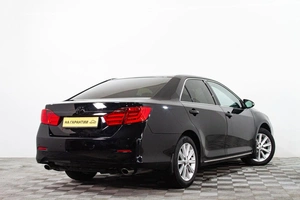 Седан Toyota Camry 2013 года, 1649000 рублей, Сургут