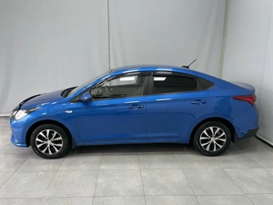 Седан Hyundai Solaris 2020 года, 1597000 рублей, Красноярск