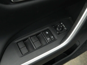 Внедорожник Toyota RAV4 2024 года, 4109050 рублей, Москва