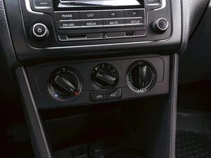 Седан Volkswagen Polo 2018 года, 1320000 рублей, Краснодар