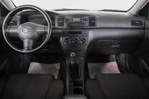 Хетчбэк Toyota Corolla 2005 года, 549000 рублей, Кемерово