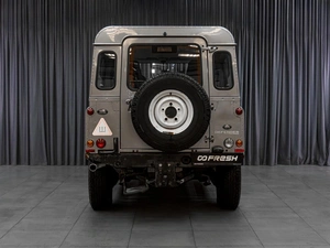 Внедорожник Land Rover Defender 2013 года, 3139000 рублей, Тюмень