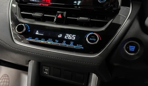 Внедорожник Toyota Corolla Cross 2022 года, 2717000 рублей, Красноярск