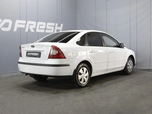 Седан Ford Focus 2007 года, 450000 рублей, Омск