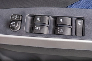 Хетчбэк Toyota Tank 2019 года, 1339000 рублей, Томск