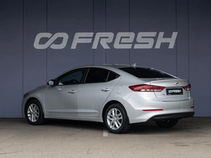 Седан Hyundai Elantra 2017 года, 1300000 рублей, Краснодар