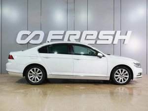 Седан Volkswagen Passat 2015 года, 1329000 рублей, Воронеж