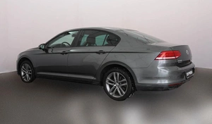 Седан Volkswagen Passat 2016 года, 1297000 рублей, Орёл