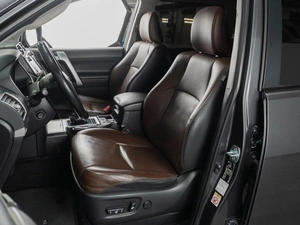 Внедорожник Toyota Land Cruiser Prado 2019 года, 5879000 рублей, Тюмень