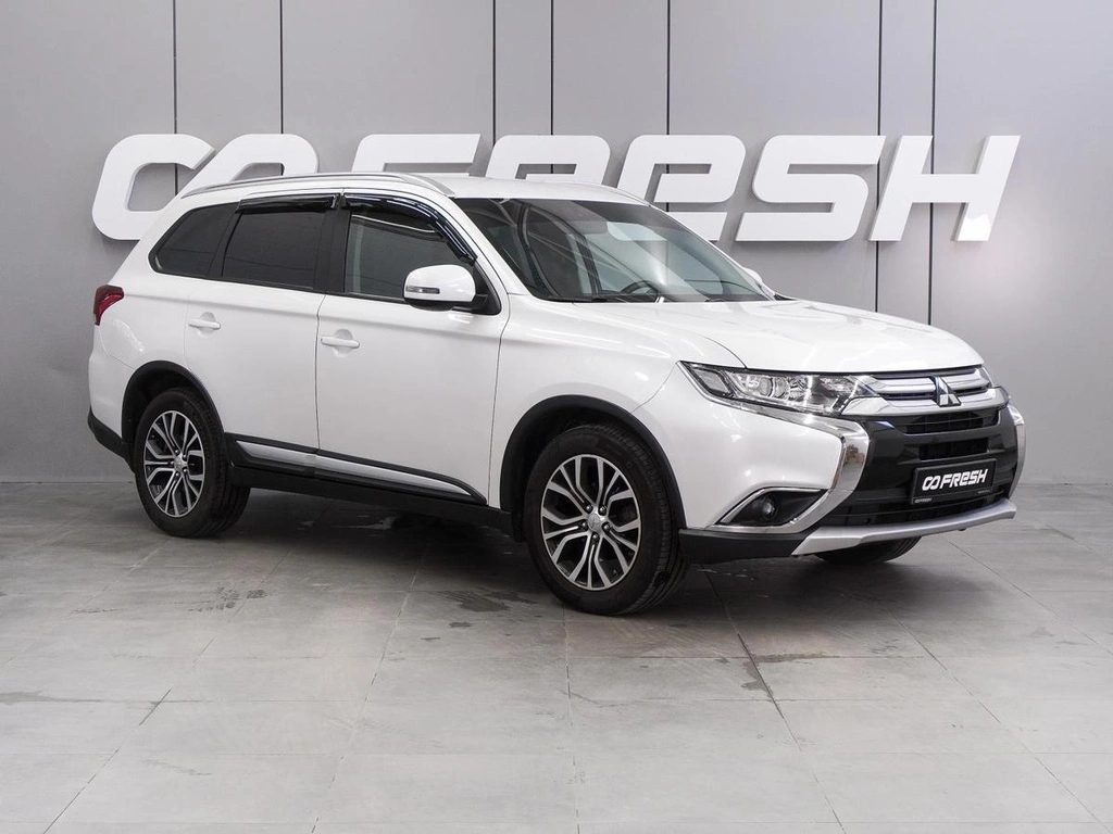 Внедорожник Mitsubishi Outlander 2018 года, 2975000 рублей, Воронеж