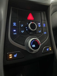 Седан Hyundai Elantra 2014 года, 1197000 рублей, Солонцы