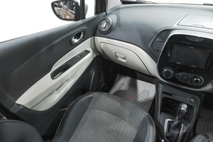 Внедорожник Renault Captur 2017 года, 1589000 рублей, Новокузнецк