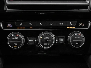 Седан Volkswagen Passat 2016 года, 2099000 рублей, Кирилловка