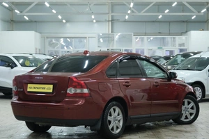 Седан Volvo S40 2007 года, 689000 рублей, Омск