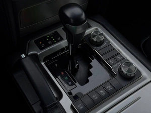 Внедорожник Toyota Land Cruiser 2020 года, 7599000 рублей, Ижевск