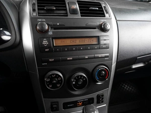 Седан Toyota Corolla 2012 года, 1099000 рублей, Тюмень