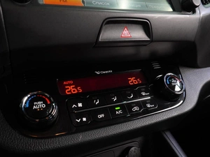 Внедорожник Kia Sportage 2012 года, 1299000 рублей, Воронеж