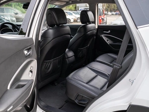 Внедорожник Hyundai Santa Fe 2013 года, 1649000 рублей, Большой Сочи