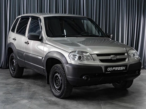 Внедорожник Chevrolet Niva 2013 года, 499000 рублей, Тюмень