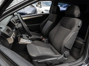 Хетчбэк Opel Astra GTC 2009 года, 490000 рублей, Краснодар