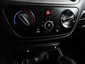 Седан Hyundai Solaris 2022 года, 1468000 рублей, Воронеж