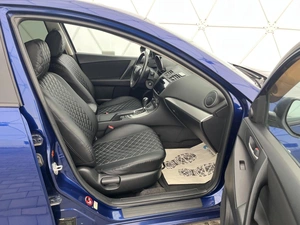 Хэтчбек Mazda 3 2010 года, 970000 рублей, Клинцы