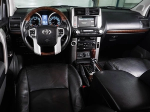 Внедорожник Toyota Land Cruiser Prado 2010 года, 2899000 рублей, Воронеж