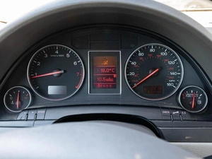 Седан Audi A4 2002 года, 540000 рублей, Краснодар