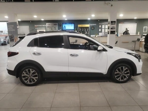 Хэтчбек Kia Rio 2020 года, 1700000 рублей, Орёл