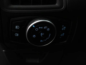 Седан Ford Focus 2015 года, 1124000 рублей, Воронеж