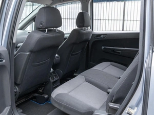 Минивэн Opel Zafira 2010 года, 765000 рублей, Волгоград