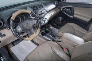 Внедорожник Toyota RAV4 2007 года, 1099000 рублей, Томск