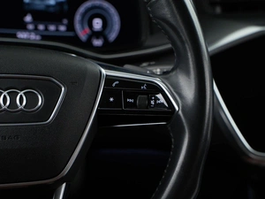 Седан Audi A6 2019 года, 3899077 рублей, Москва