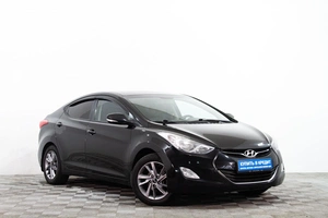 Седан Hyundai Elantra 2012 года, 919000 рублей, Сургут