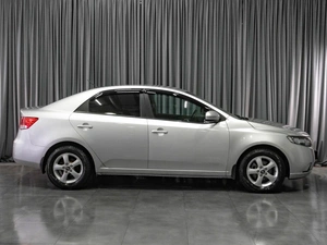 Седан Kia Cerato 2010 года, 745000 рублей, Тюмень
