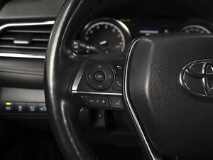 Седан Toyota Camry 2019 года, 2327111 рублей, Ставрополь