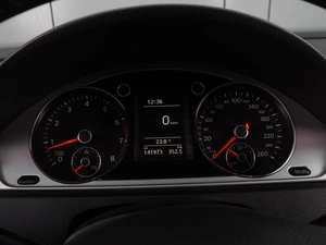Седан Volkswagen Passat 2012 года, 1113000 рублей, Воронеж