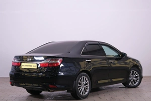 Седан Toyota Camry 2016 года, 1729000 рублей, Омск