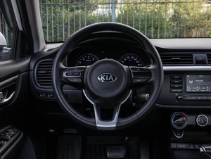 Седан Kia Rio 2020 года, 1215000 рублей, Большой Сочи