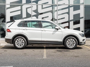 Внедорожник Volkswagen Tiguan 2017 года, 2325000 рублей, Краснодар