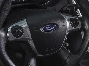 Хетчбэк Ford Focus 2012 года, 879000 рублей, Ростов-на-Дону