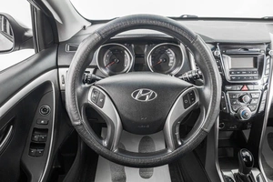 Хетчбэк Hyundai i30 2013 года, 999000 рублей, Барнаул