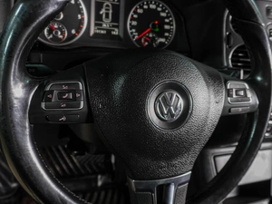 Внедорожник Volkswagen Tiguan 2012 года, 1249000 рублей, Воронеж