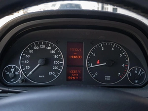 Хетчбэк Mercedes-benz A-класс 2011 года, 1075000 рублей, Краснодар