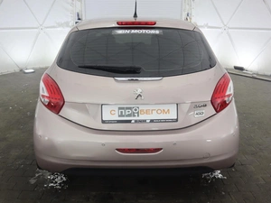Хэтчбек Peugeot 208 2013 года, 795000 рублей, Орёл