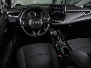 Седан Toyota Corolla 2019 года, 1749000 рублей, Воронеж