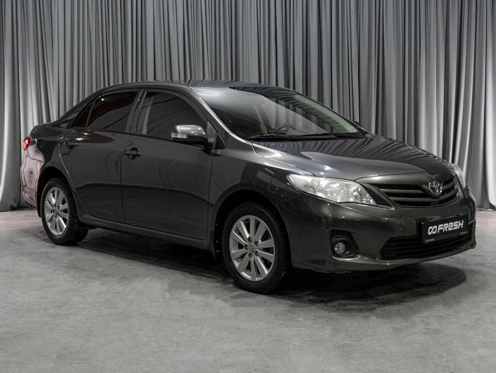 Седан Toyota Corolla 2011 года, 1139000 рублей, Тюмень