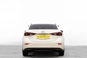 Седан Mazda Axela 2018 года, 1299000 рублей, Барнаул